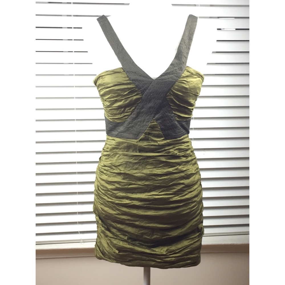 BCBG MaxAzria Women’s Dress SIMSOM PERIDOT SZ 8